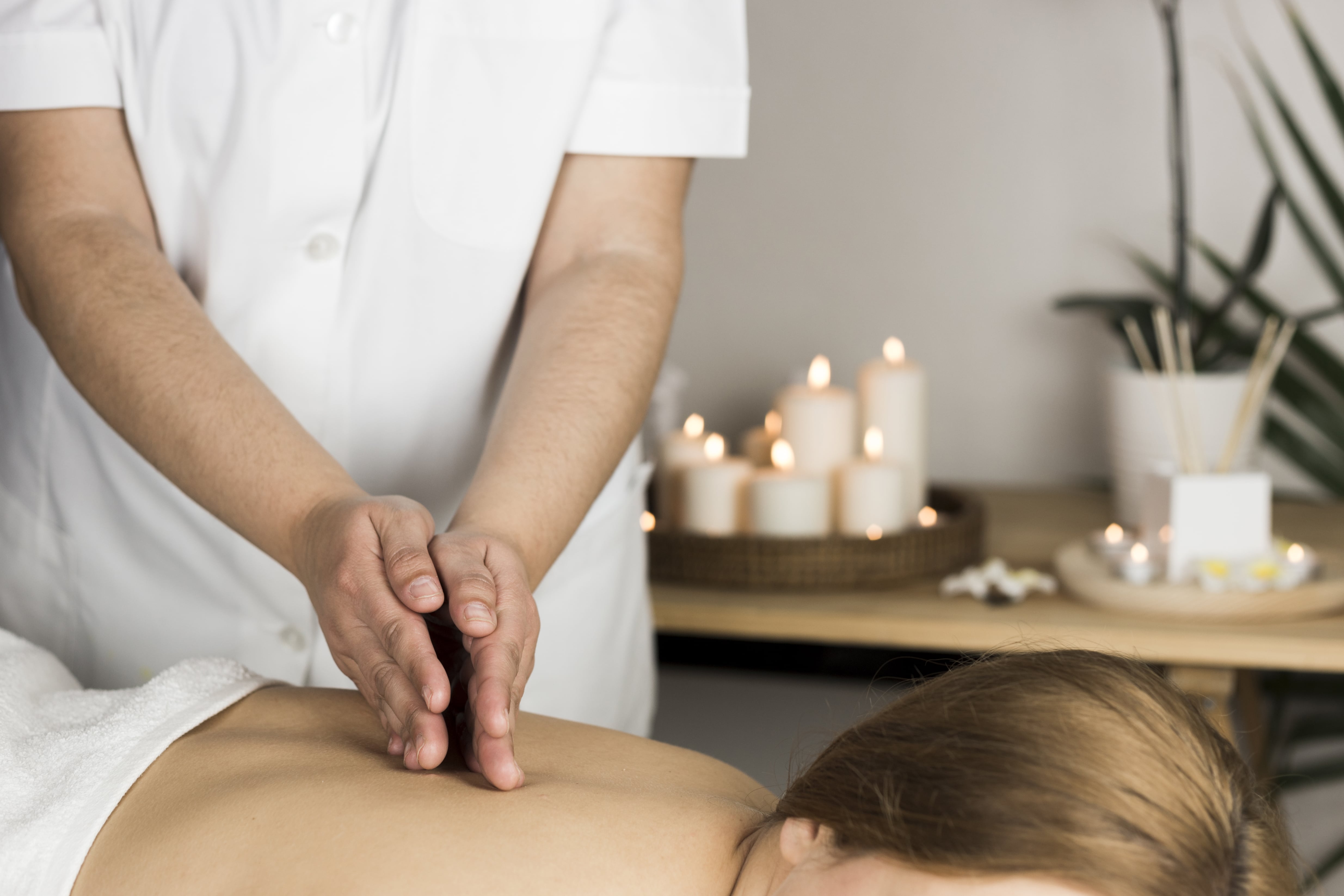 woman-spa-center-min